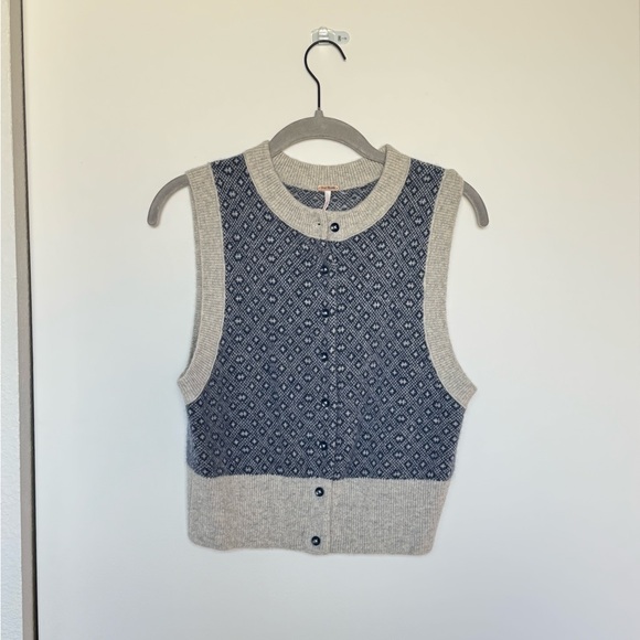 Free People Sweater Vest - Picture 3 of 7